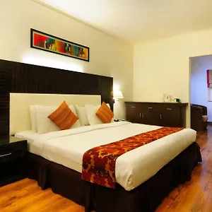 Hotel Crossroads